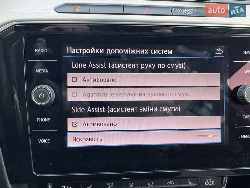 Универсал Volkswagen Passat 2018 в Софиевской Борщаговке фото 42 Универсал Volkswagen Passat 2018 в Софиевской Борщаговке