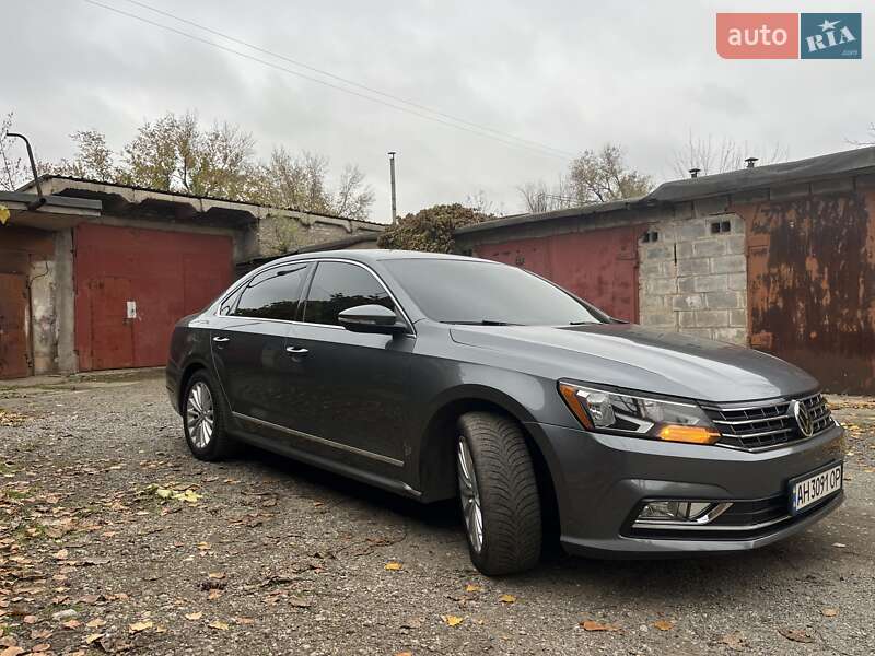 Седан Volkswagen Passat 2015 в Кривому Розі