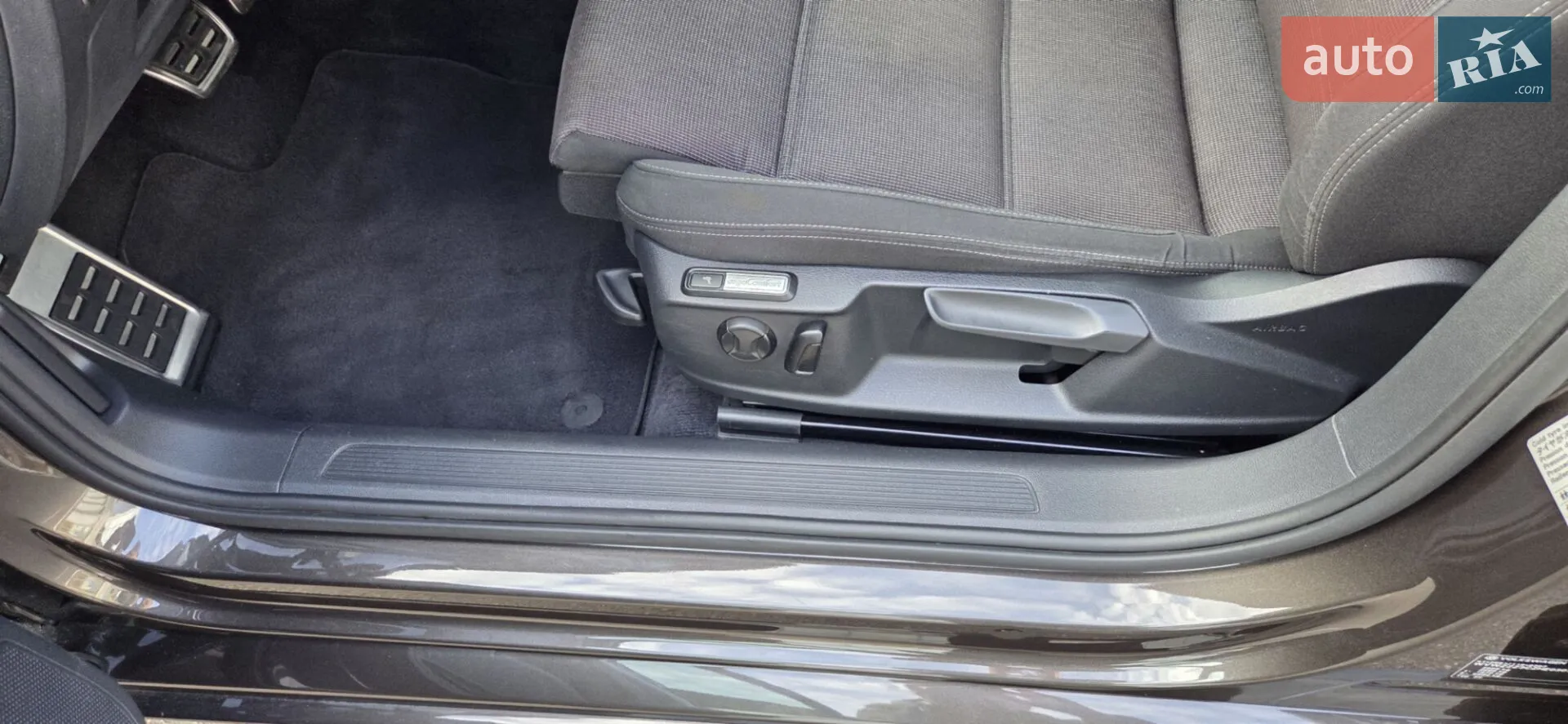 2016 Volkswagen Passat - мініатюра 20