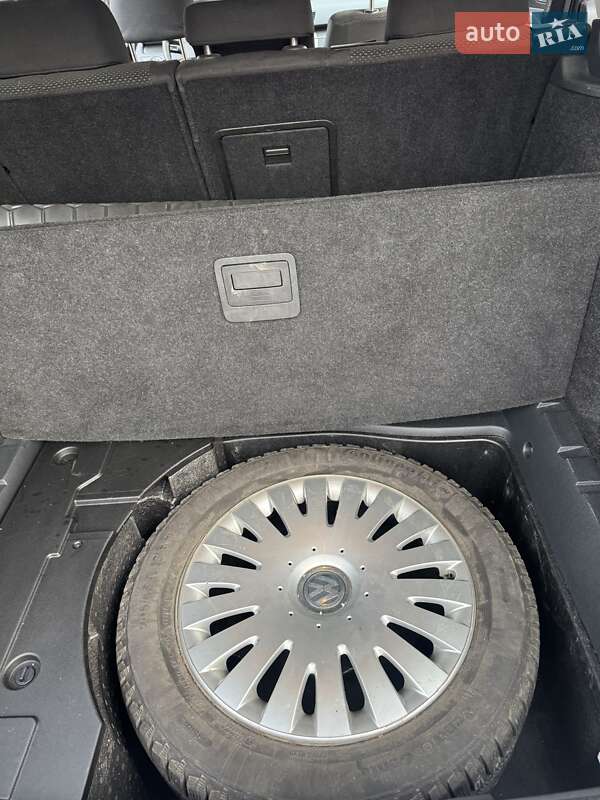 Универсал Volkswagen Passat 2006 в Львове