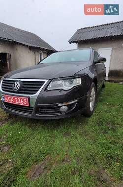 Универсал Volkswagen Passat 2010 в Тлумаче