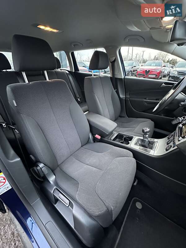 Универсал Volkswagen Passat 2009 в Белогородке фото 17 Универсал Volkswagen Passat 2009 в Белогородке