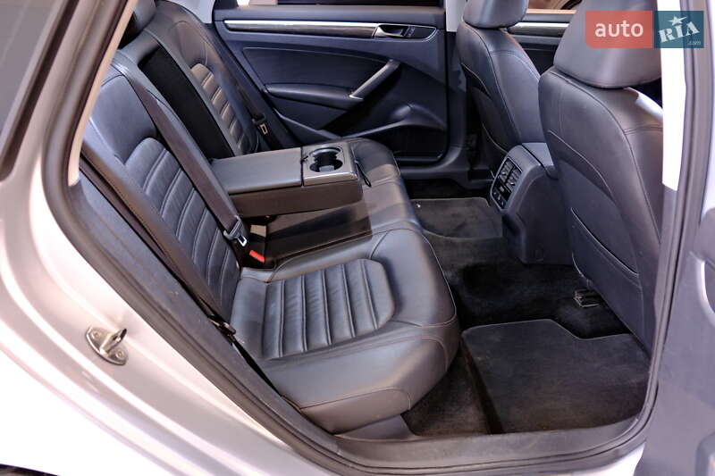 Седан Volkswagen Passat 2017 в Одесі