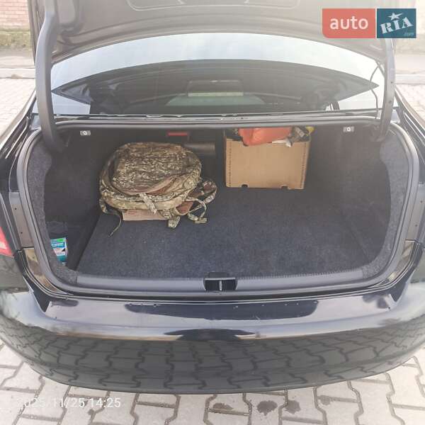 Седан Volkswagen Passat 2013 в Каменец-Подольском