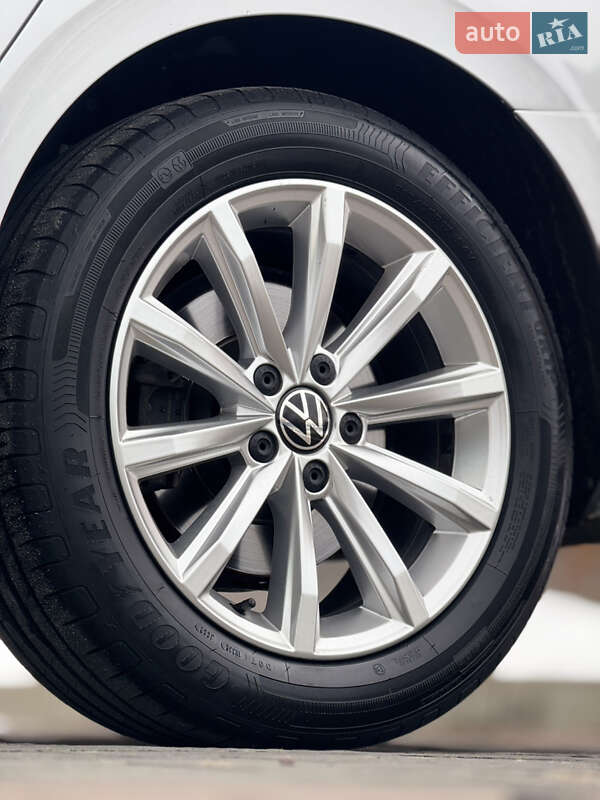 Универсал Volkswagen Passat 2021 в Трускавце фото 50 Универсал Volkswagen Passat 2021 в Трускавце