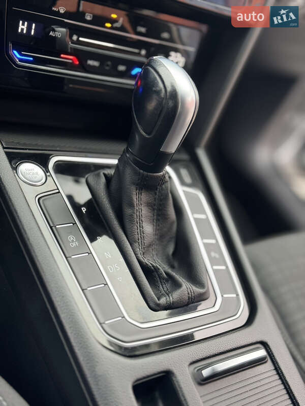 Универсал Volkswagen Passat 2021 в Трускавце фото 61 Универсал Volkswagen Passat 2021 в Трускавце