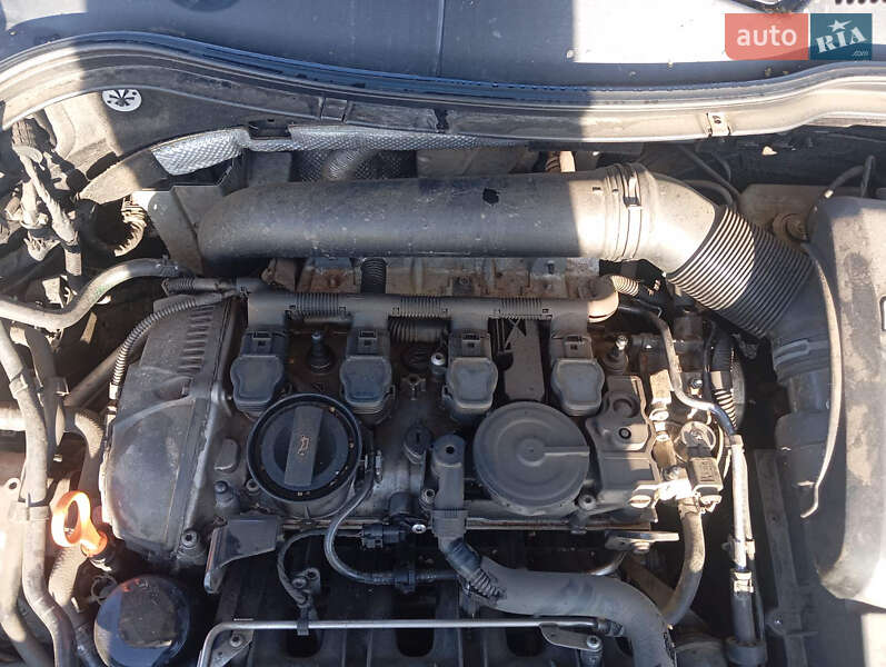 Седан Volkswagen Passat 2008 в Миргороде