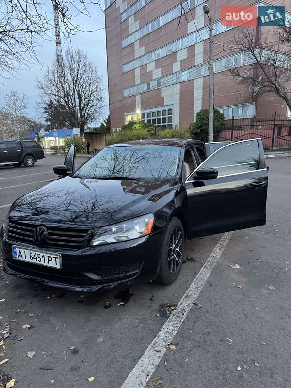 Седан Volkswagen Passat 2013 в Одессе