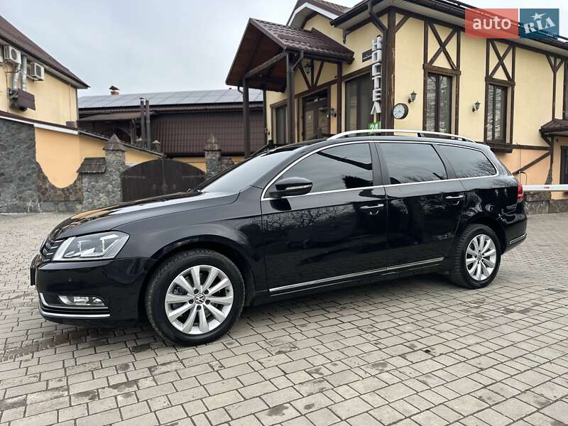 Универсал Volkswagen Passat 2014 в Хмельницком