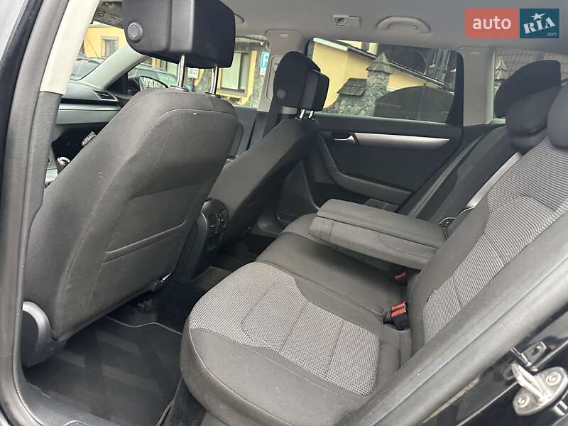 Универсал Volkswagen Passat 2014 в Хмельницком