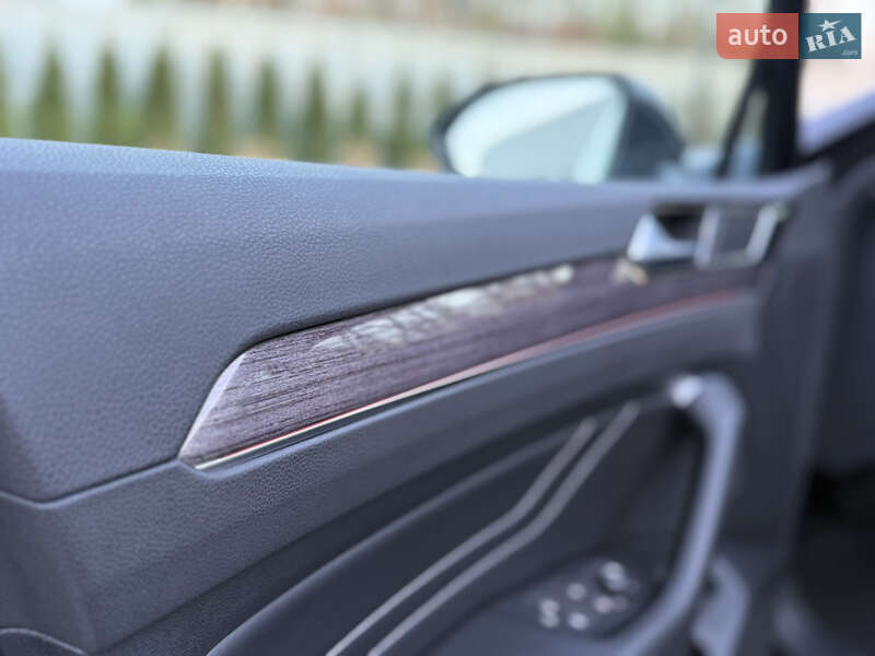 Универсал Volkswagen Passat 2020 в Луцке