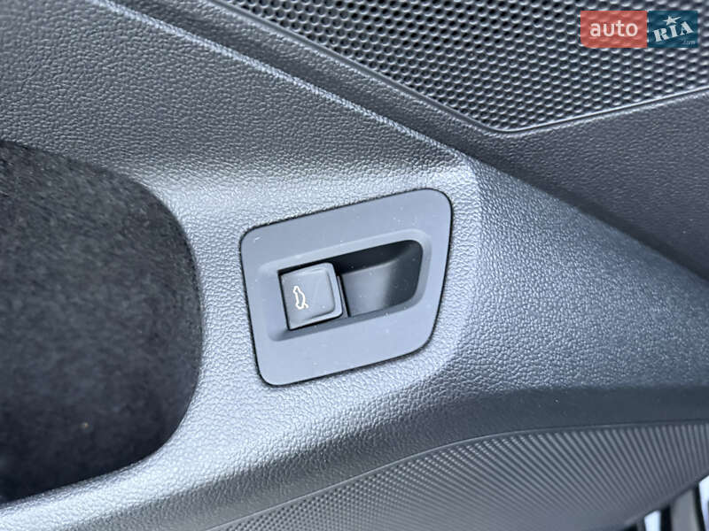 Универсал Volkswagen Passat 2020 в Луцке