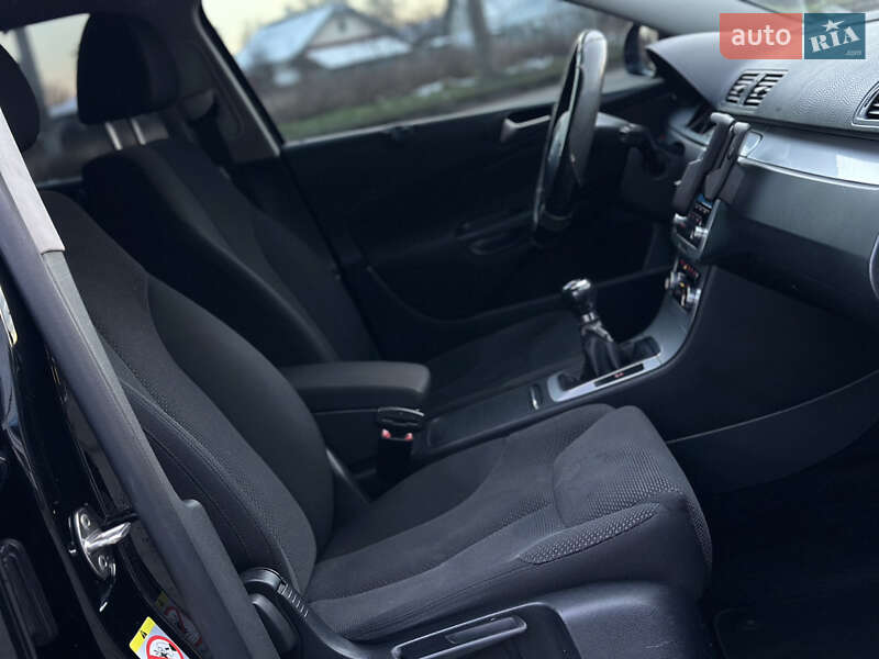 Универсал Volkswagen Passat 2010 в Ивано-Франковске фото 35 Универсал Volkswagen Passat 2010 в Ивано-Франковске