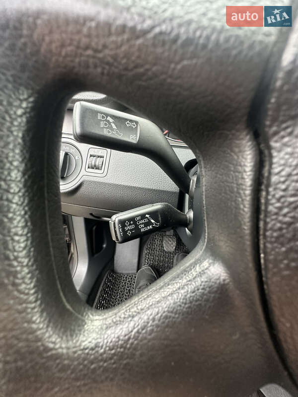 Седан Volkswagen Passat 2008 в Звягеле фото 89 Седан Volkswagen Passat 2008 в Звягеле