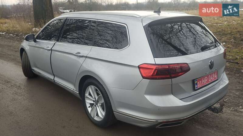 Універсал Volkswagen Passat 2021 в Кам'янці-Бузькій