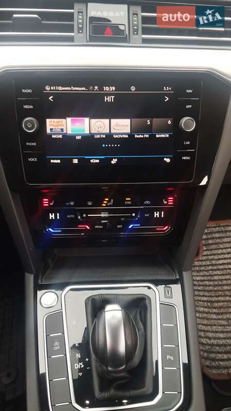 Універсал Volkswagen Passat 2021 в Кам'янці-Бузькій