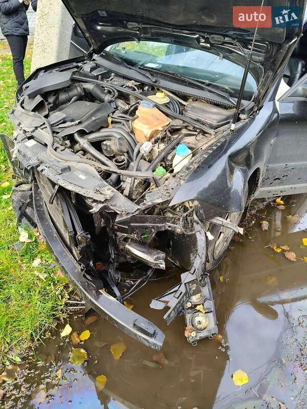 Универсал Volkswagen Passat 1999 в Черкассах