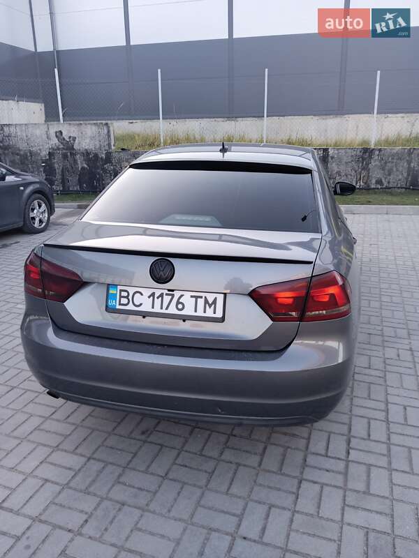 Седан Volkswagen Passat 2012 в Львове фото 3 Седан Volkswagen Passat 2012 в Львове