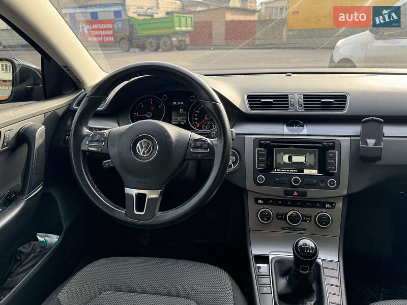 Универсал Volkswagen Passat 2013 в Виннице