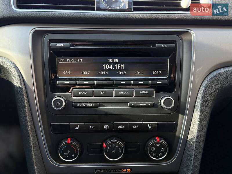 Седан Volkswagen Passat 2014 в Николаеве