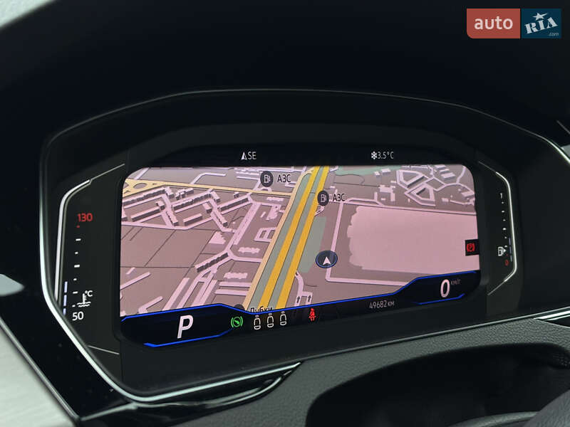 Универсал Volkswagen Passat 2020 в Киеве