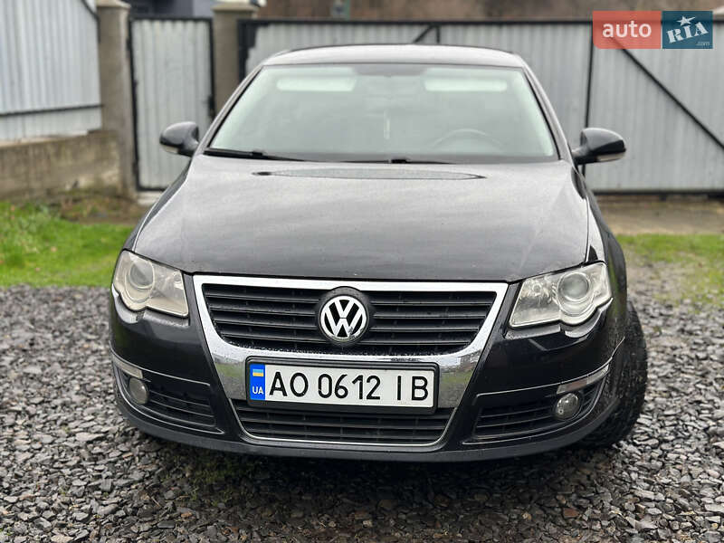 Седан Volkswagen Passat 2006 в Мукачево