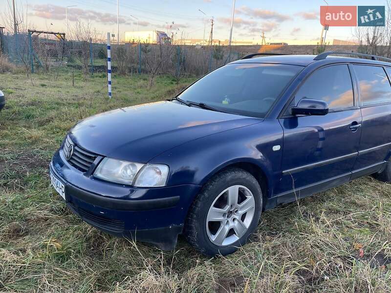 Универсал Volkswagen Passat 1999 в Львове