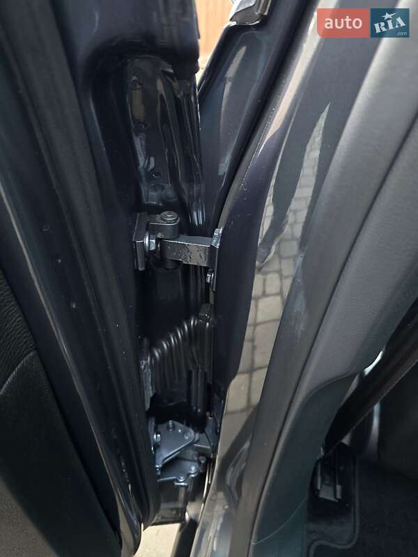 Универсал Volkswagen Passat 2009 в Полтаве фото 139 Универсал Volkswagen Passat 2009 в Полтаве