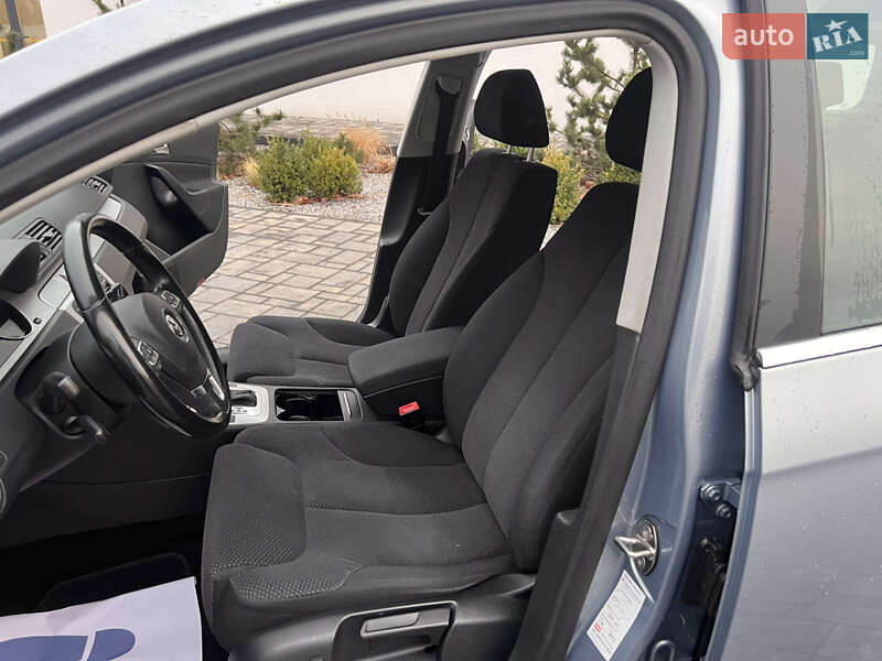 Универсал Volkswagen Passat 2010 в Луцке