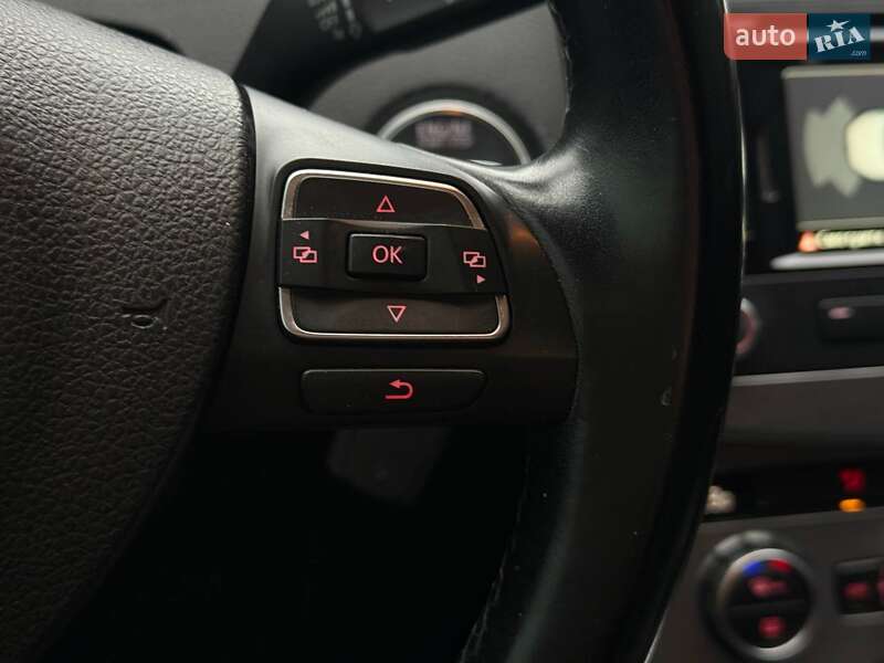 Универсал Volkswagen Passat 2012 в Ровно