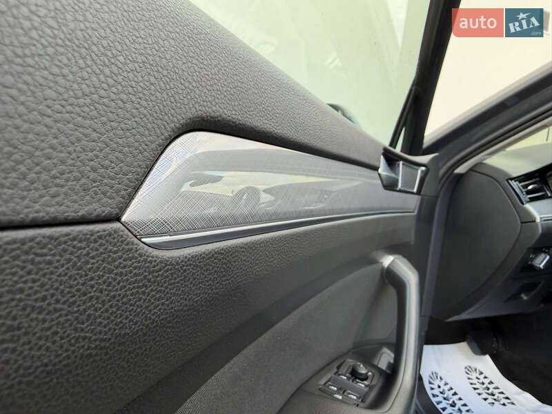 Универсал Volkswagen Passat 2020 в Луцке