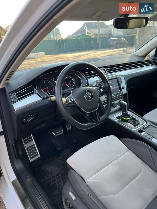 Универсал Volkswagen Passat 2016 в Броварах