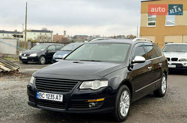 Універсал Volkswagen Passat 2008 в Рівному