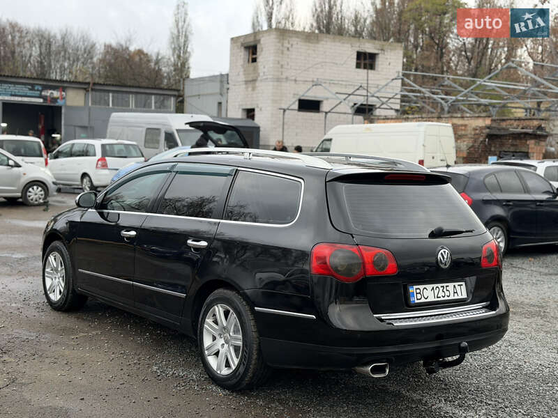 Универсал Volkswagen Passat 2008 в Ровно