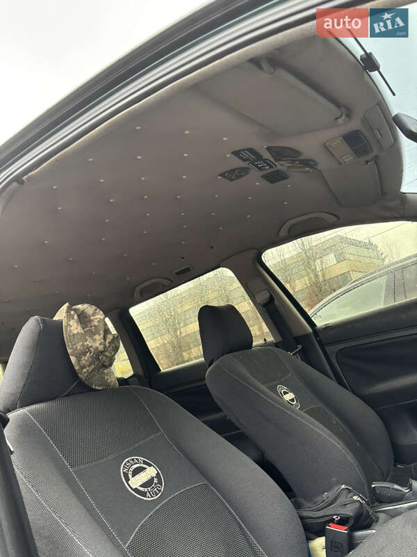 Универсал Volkswagen Passat 2000 в Коростене