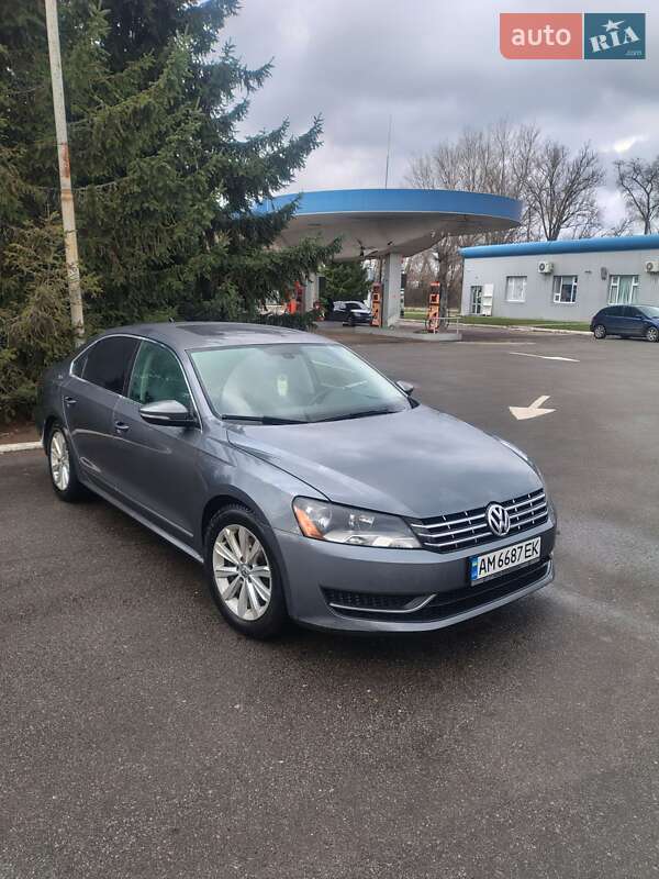 Volkswagen Passat 2012 Volkswagen Passat 2012