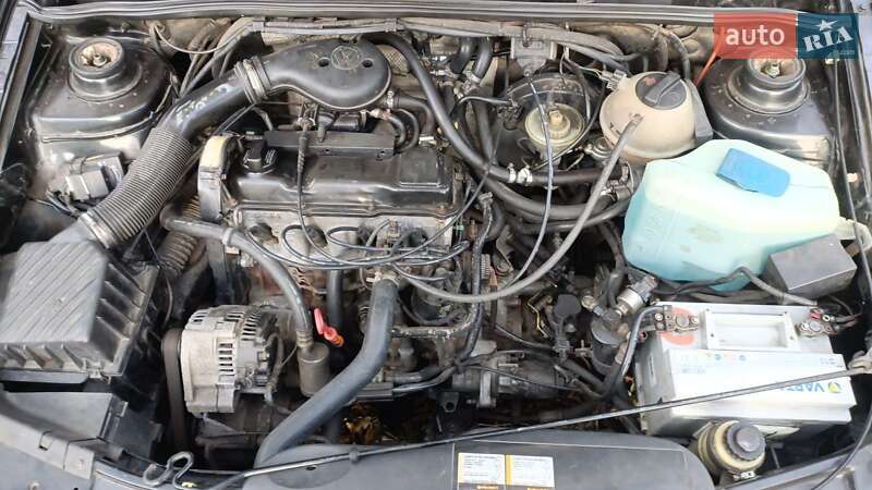 Седан Volkswagen Passat 1993 в Одессе фото 9 Седан Volkswagen Passat 1993 в Одессе