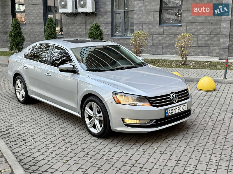 Седан Volkswagen Passat 2014 в Киеве