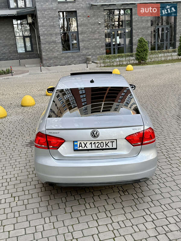 Седан Volkswagen Passat 2014 в Киеве