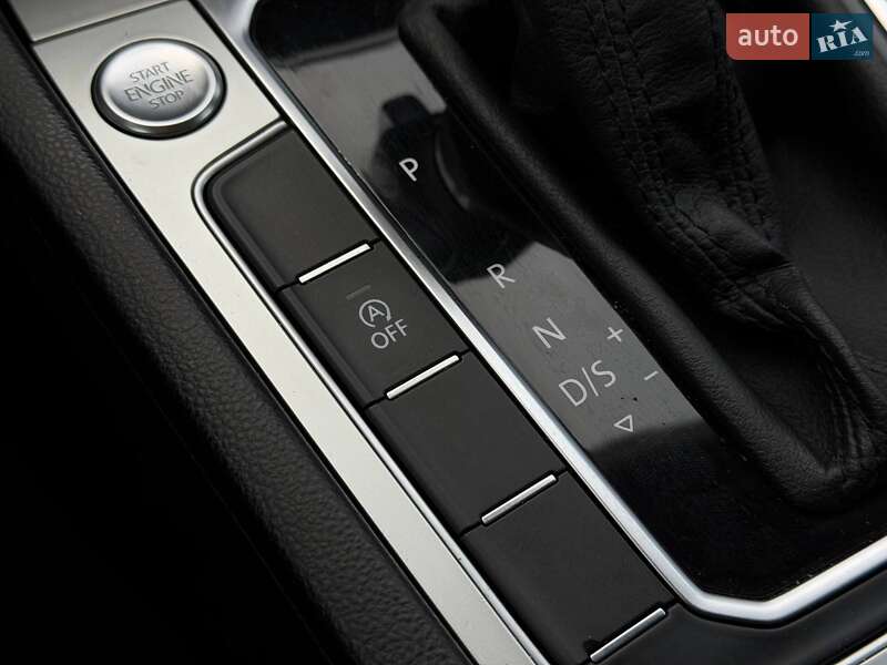 Седан Volkswagen Passat 2015 в Кривом Роге