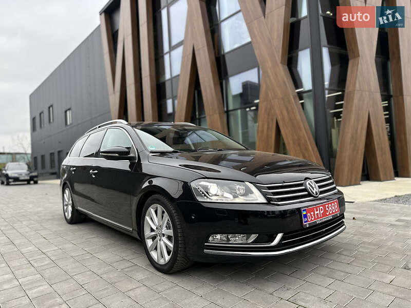 Універсал Volkswagen Passat 2011 в Луцьку