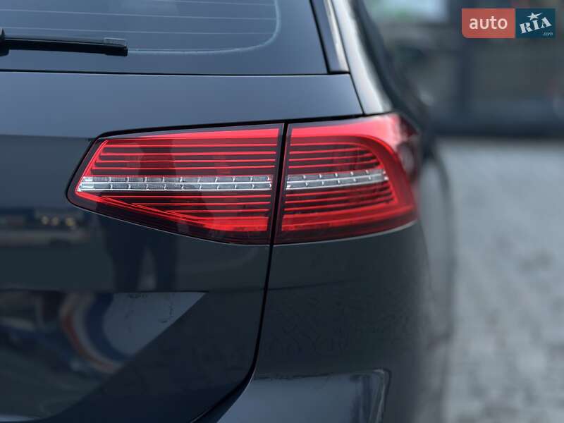 Универсал Volkswagen Passat 2015 в Черновцах