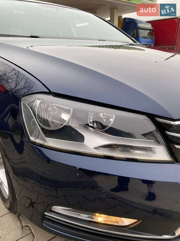 Универсал Volkswagen Passat 2013 в Черновцах