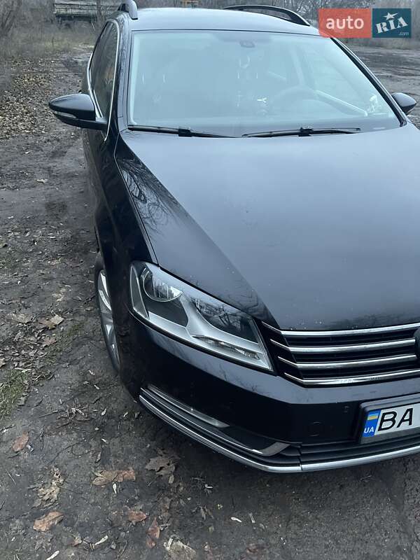 Универсал Volkswagen Passat 2014 в Кропивницком