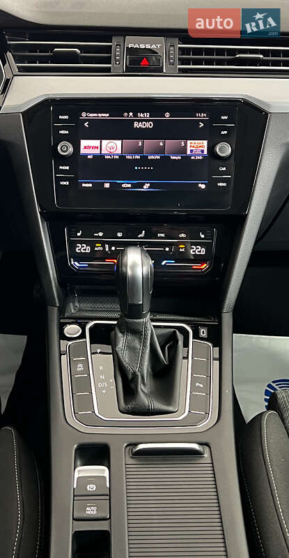 Универсал Volkswagen Passat 2021 в Львове