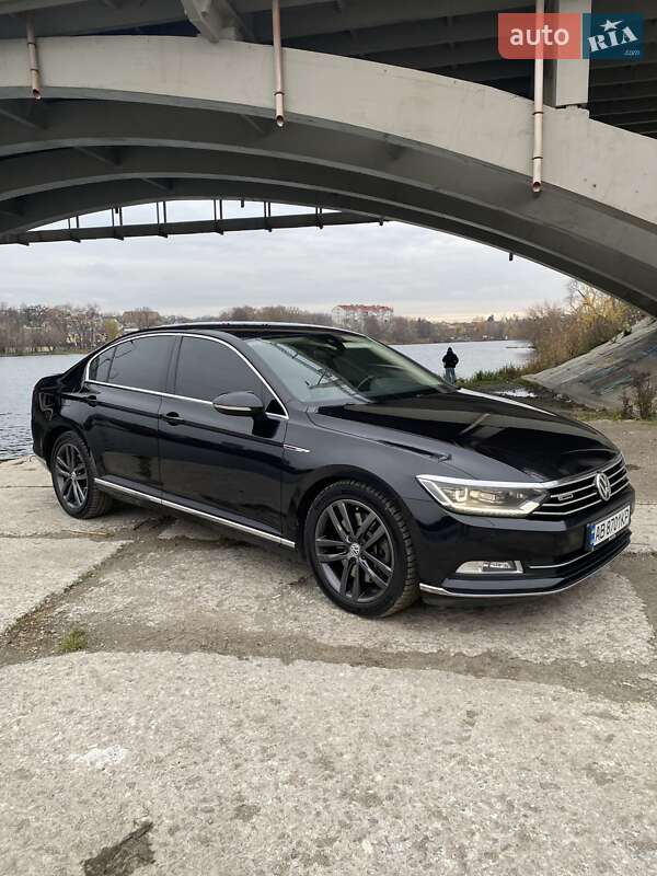Седан Volkswagen Passat 2015 в Виннице