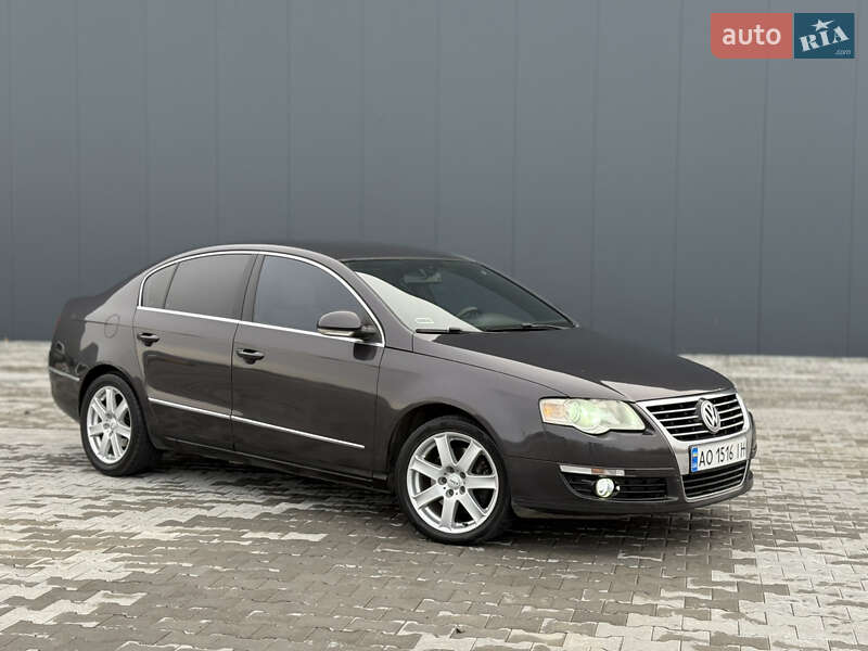 Седан Volkswagen Passat 2006 в Мукачево