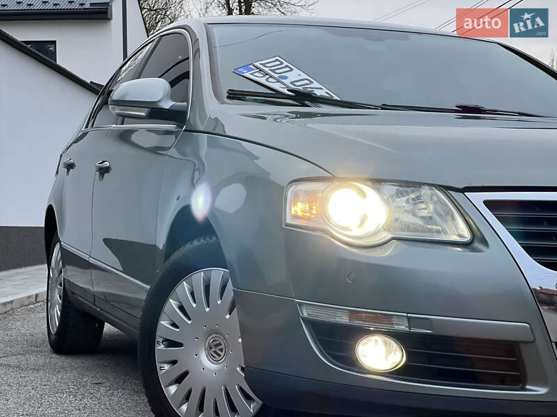 Седан Volkswagen Passat 2006 в Тернополе
