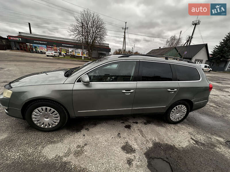 Универсал Volkswagen Passat 2005 в Любешове