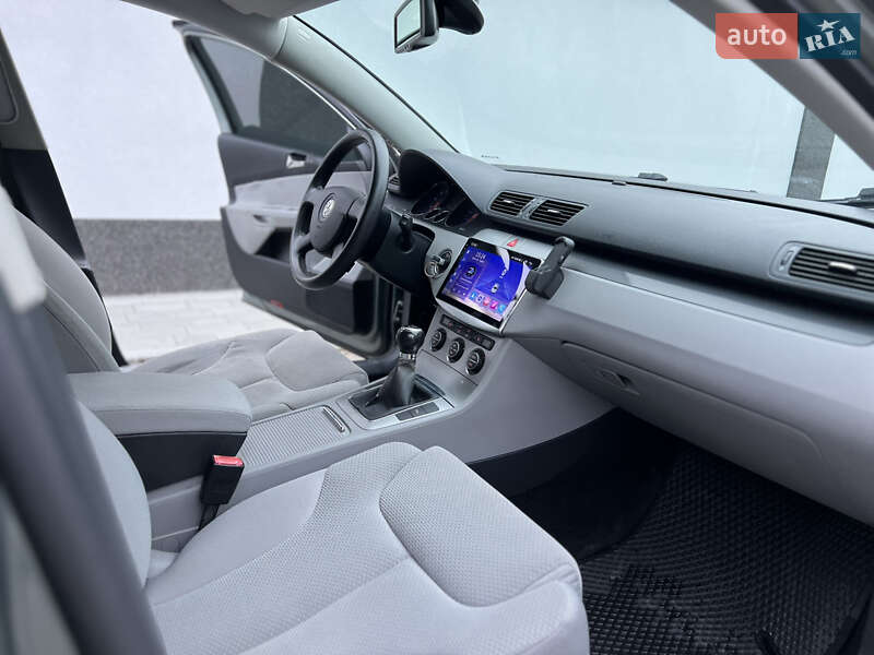 Седан Volkswagen Passat 2006 в Тернополе